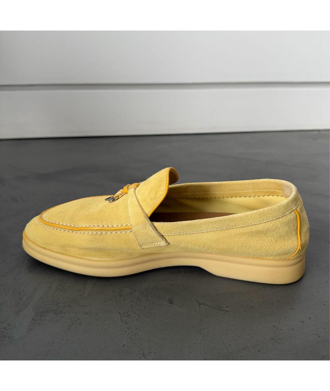LORO PIANA Горчичные замшевые мокасины, фото 7
