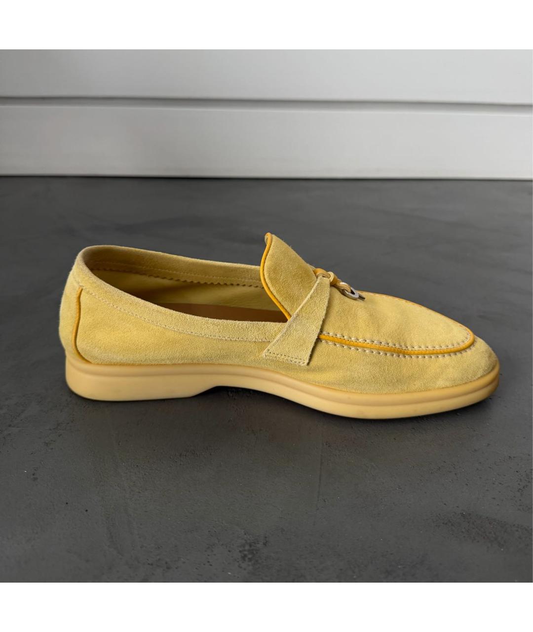 LORO PIANA Горчичные замшевые мокасины, фото 6