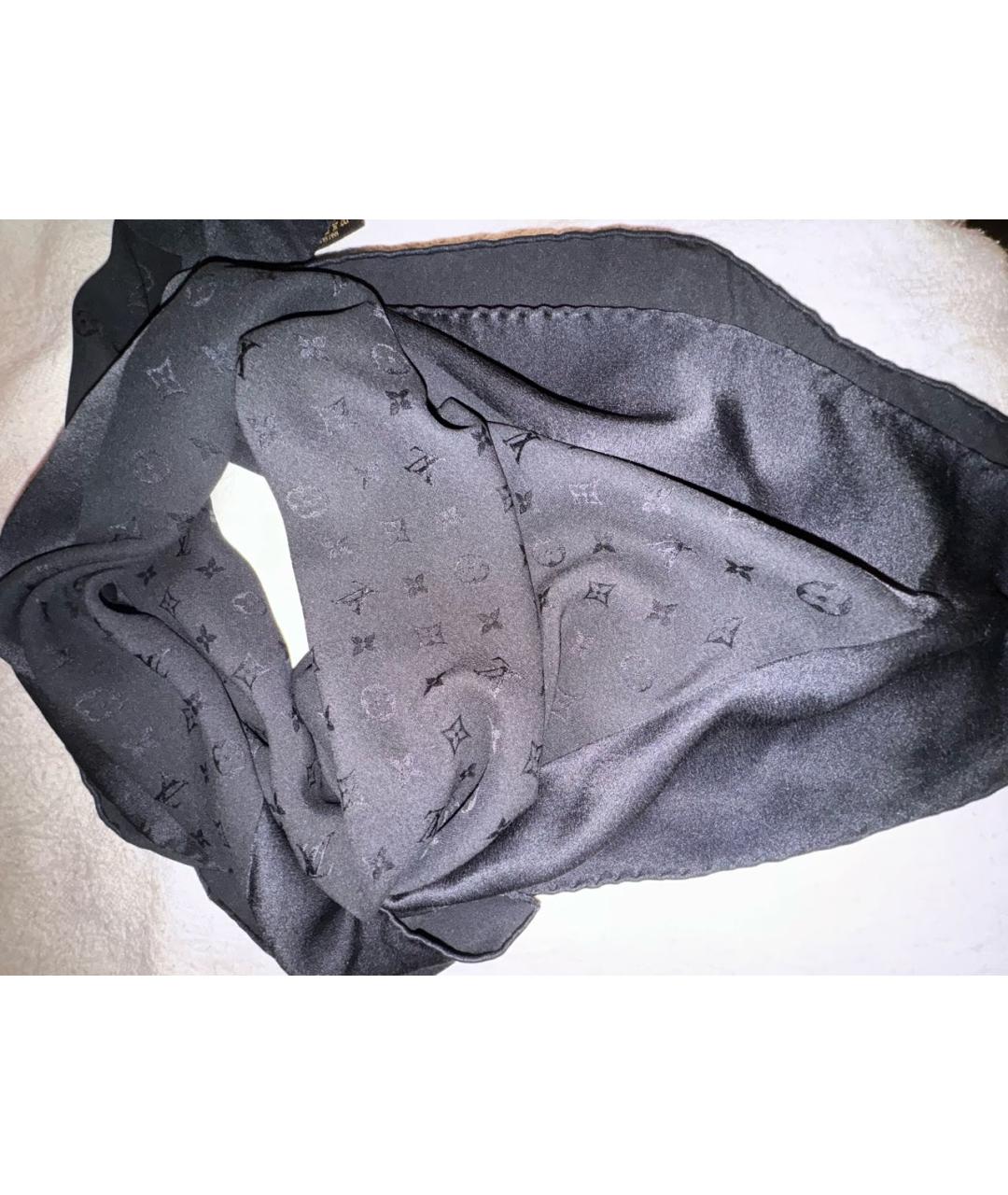 LOUIS VUITTON Черный шелковый платок, фото 2
