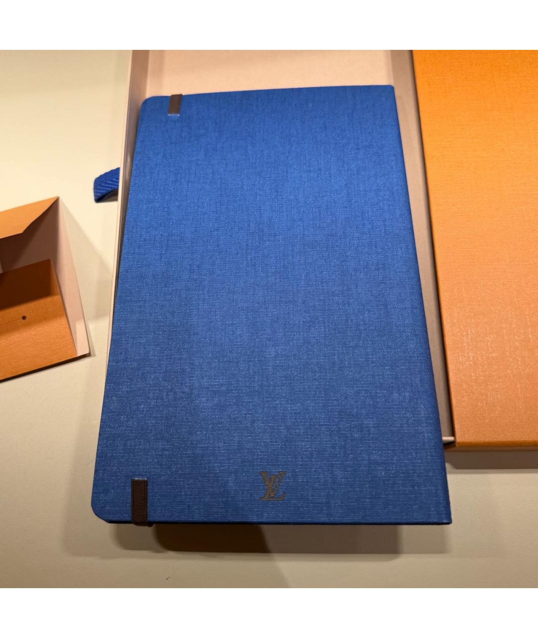 LOUIS VUITTON Книга, фото 5