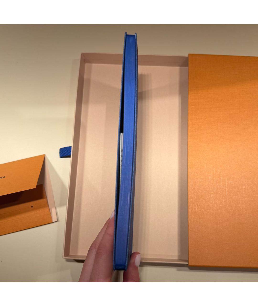 LOUIS VUITTON Книга, фото 4