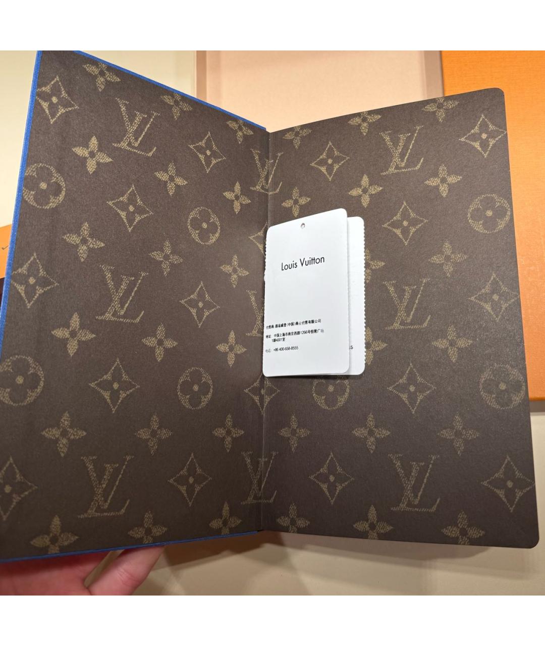 LOUIS VUITTON Книга, фото 6