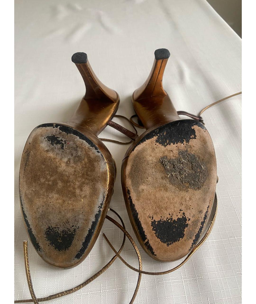 CASADEI Золотые кожаные босоножки, фото 4