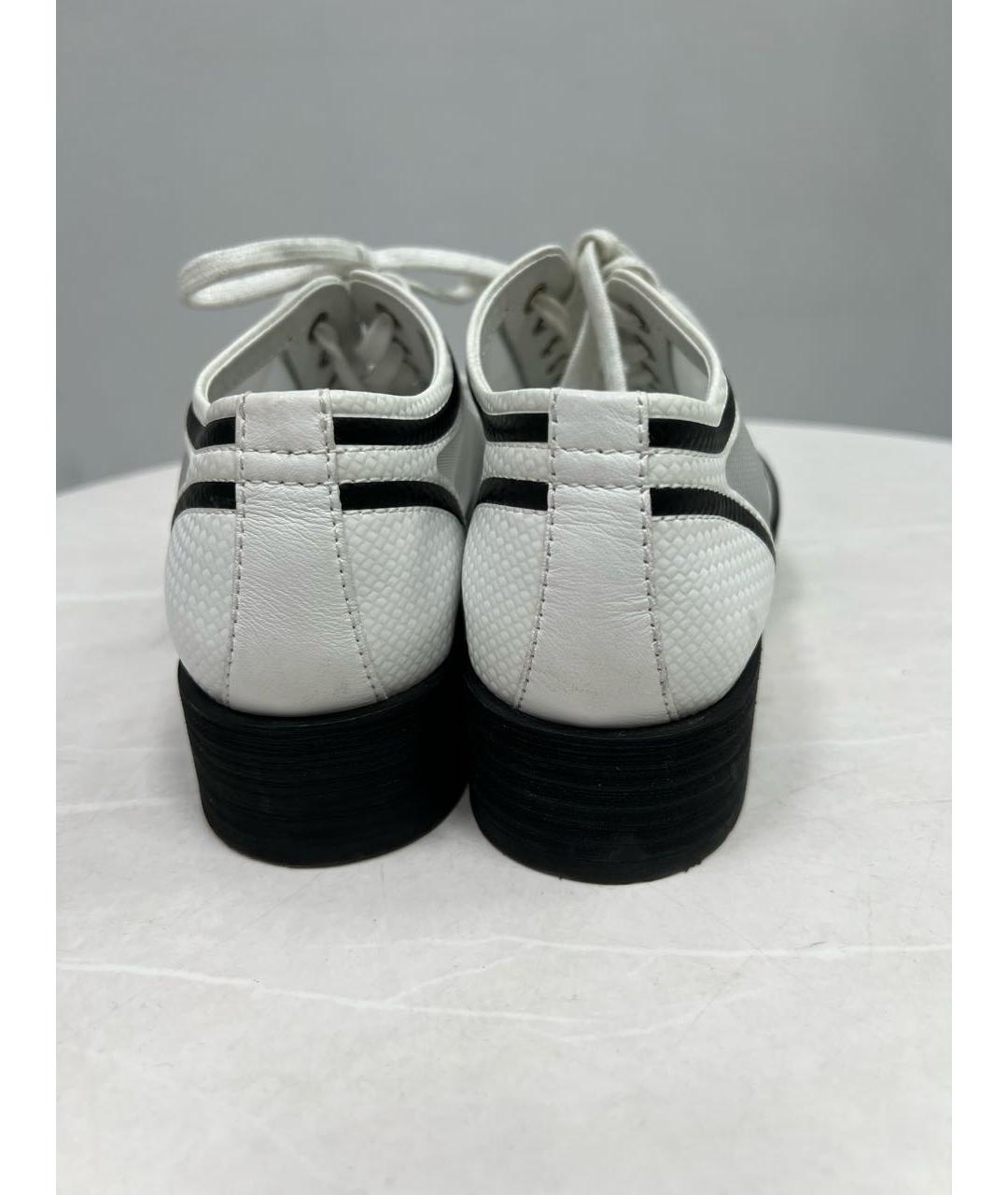 CHANEL Белые кожаные брогги и оксфорды, фото 3