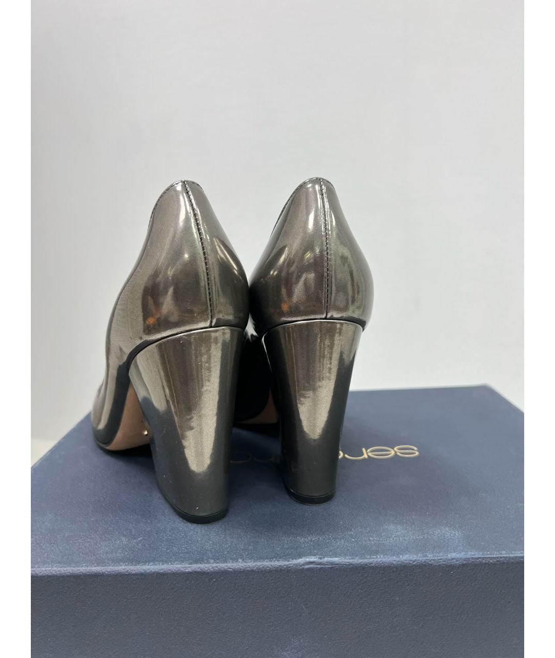 SERGIO ROSSI Серебряные туфли из лакированной кожи, фото 2