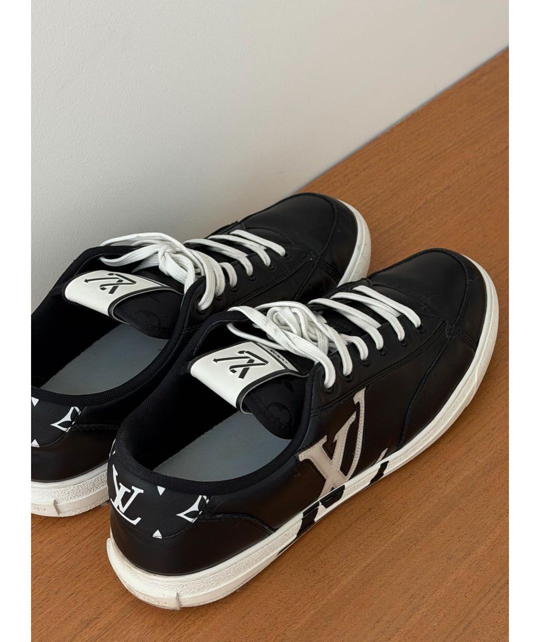 LOUIS VUITTON Черные кожаные низкие кроссовки / кеды, фото 3