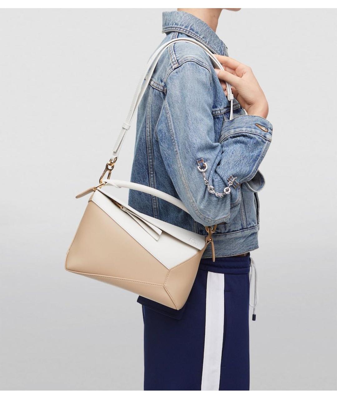 LOEWE Бежевая кожаная сумка с короткими ручками, фото 3