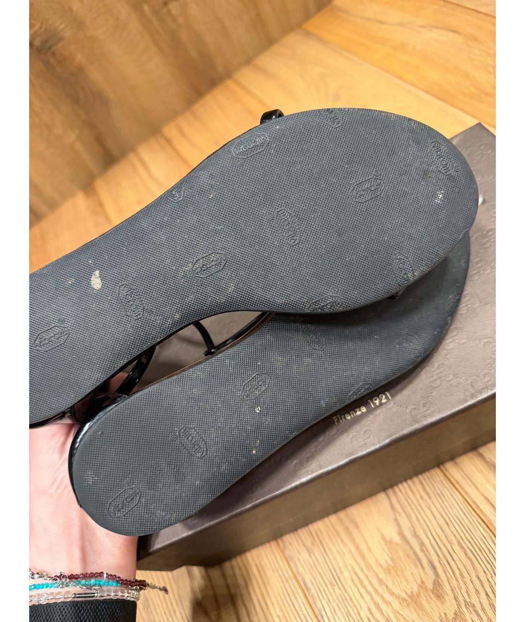 GUCCI Черные босоножки из лакированной кожи, фото 5