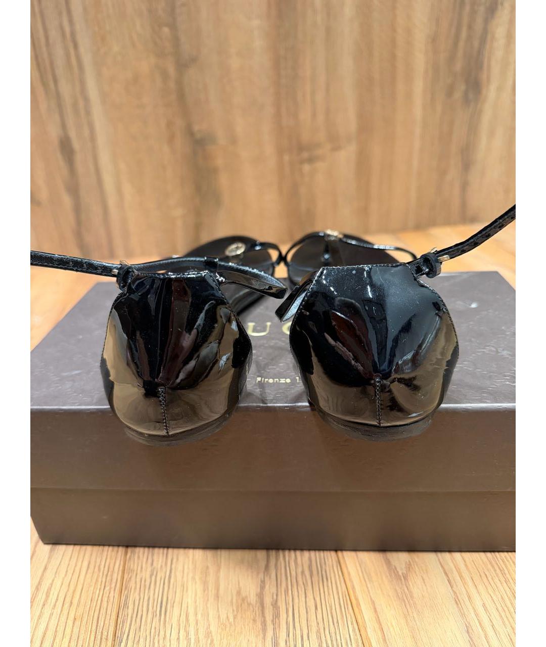 GUCCI Черные босоножки из лакированной кожи, фото 4