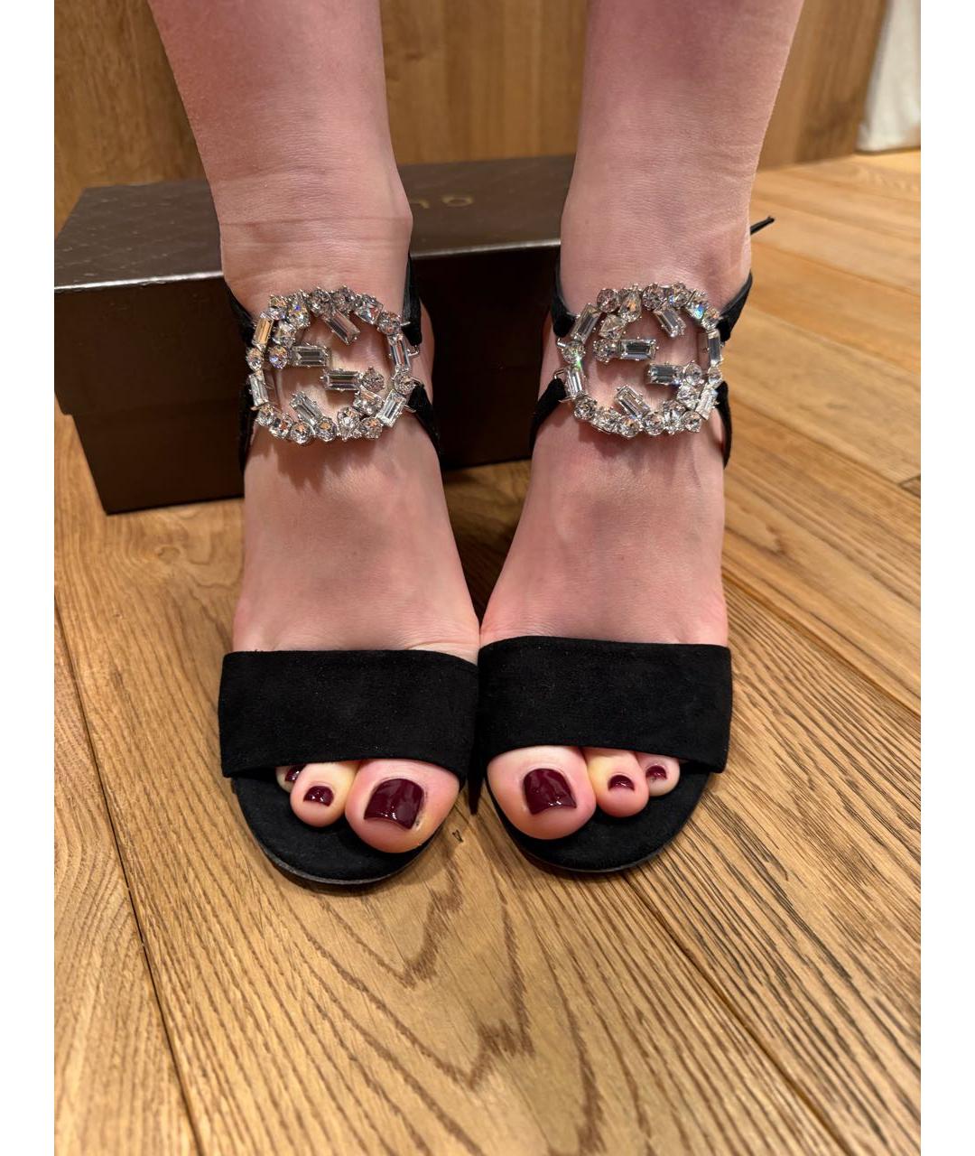 GUCCI Черные замшевые босоножки, фото 6