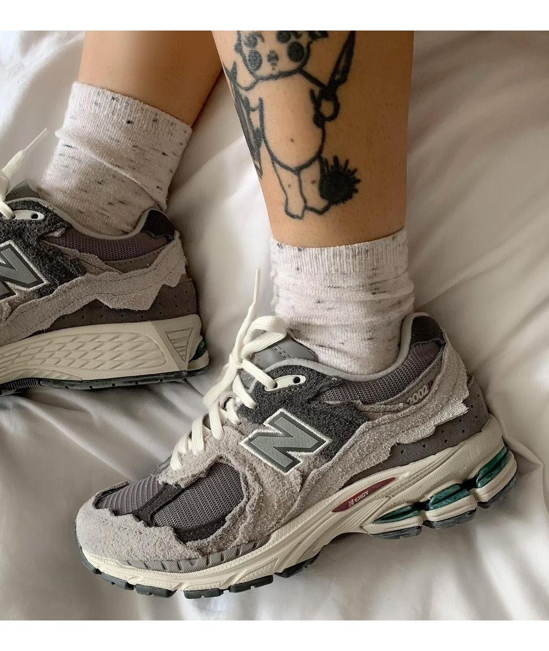 NEW BALANCE Серые замшевые кроссовки, фото 4