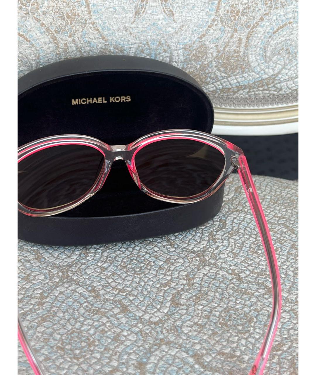 MICHAEL KORS Розовые пластиковые солнцезащитные очки, фото 4