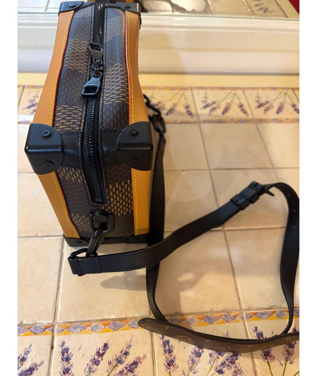 LOUIS VUITTON Коричневая кожаная сумка на плечо, фото 3