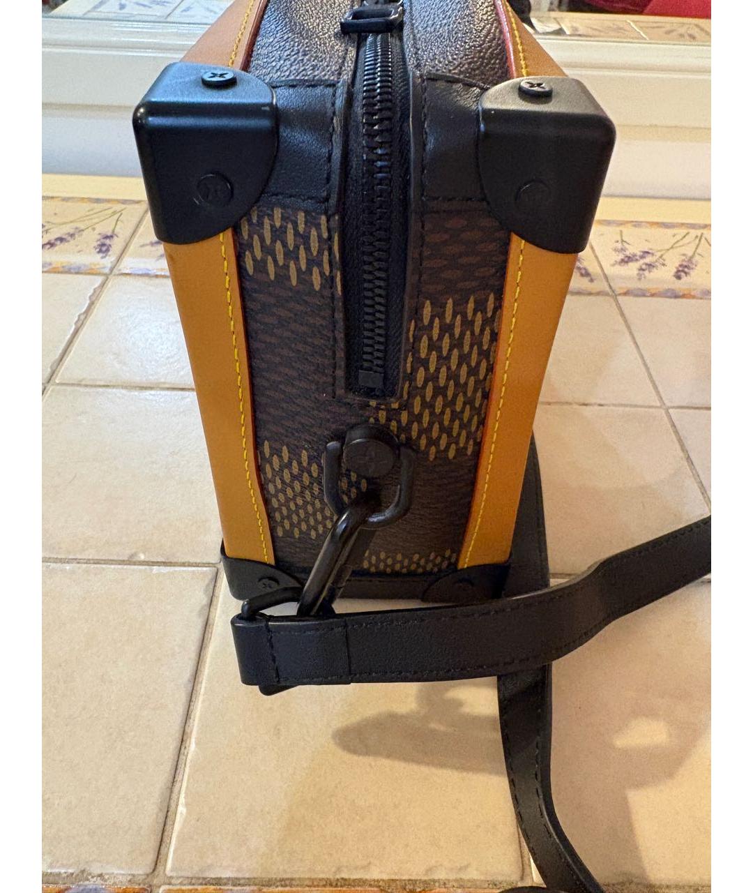 LOUIS VUITTON Коричневая кожаная сумка на плечо, фото 7