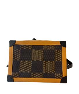 LOUIS VUITTON Сумка на плечо