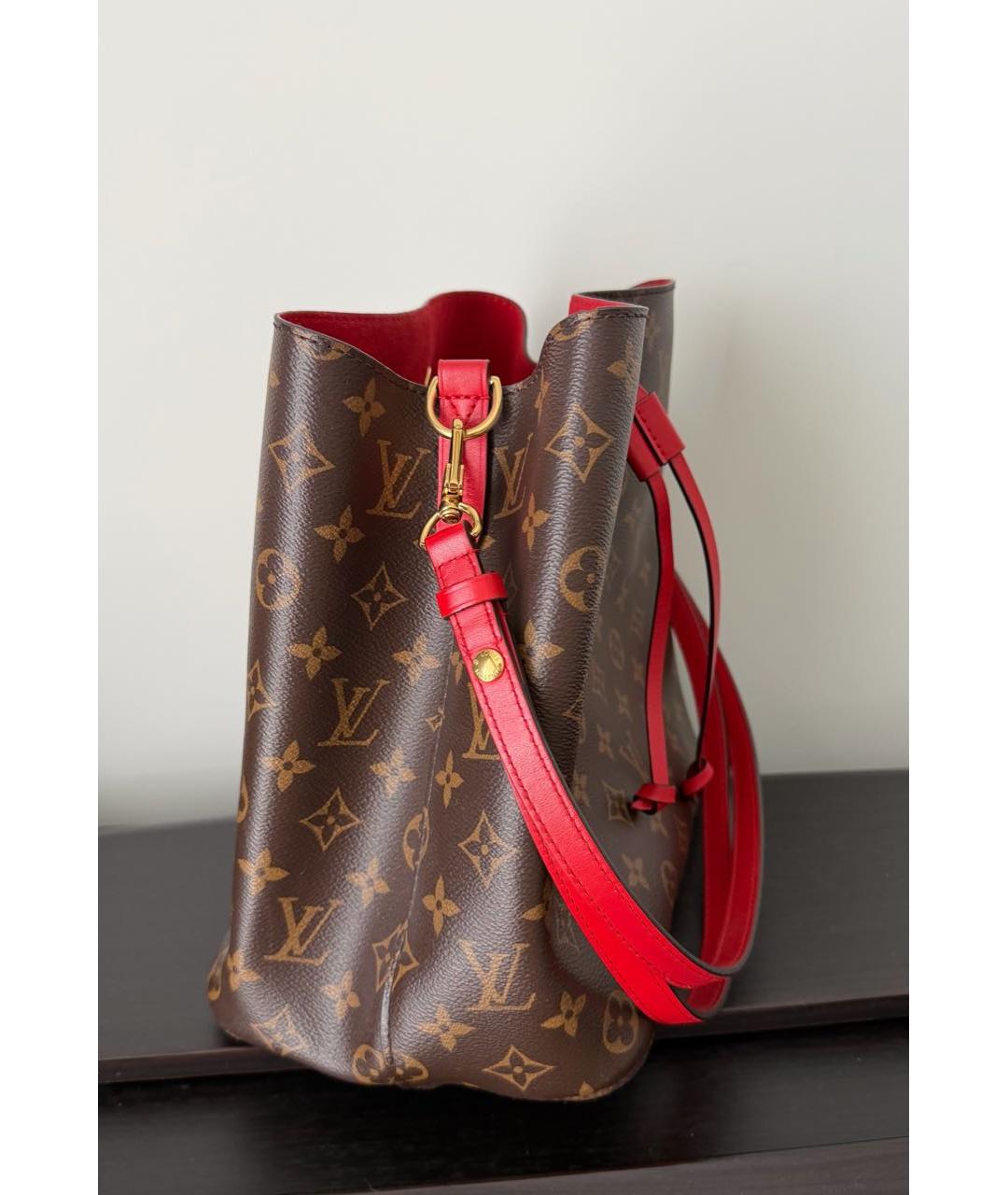 LOUIS VUITTON Коричневая кожаная сумка через плечо, фото 2