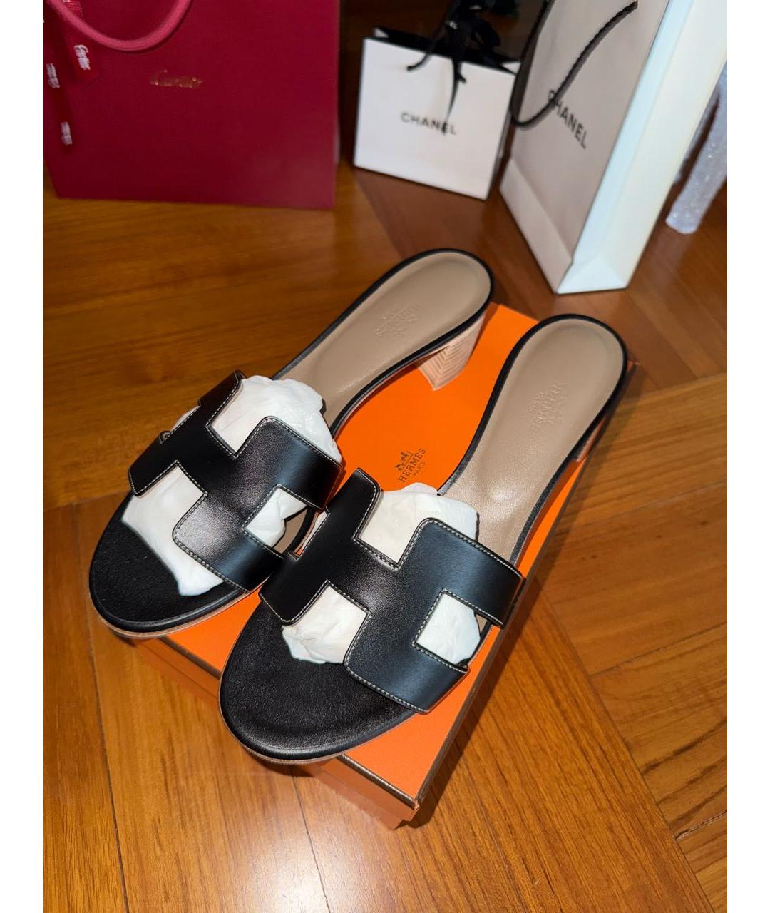 HERMES Черные кожаные мюли, фото 2