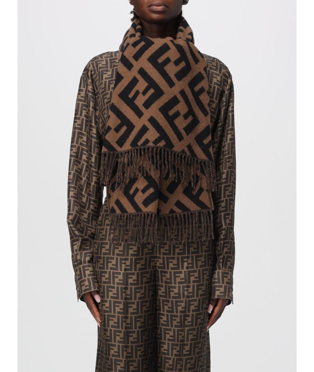 FENDI Коричневый шерстяной шарф, фото 2