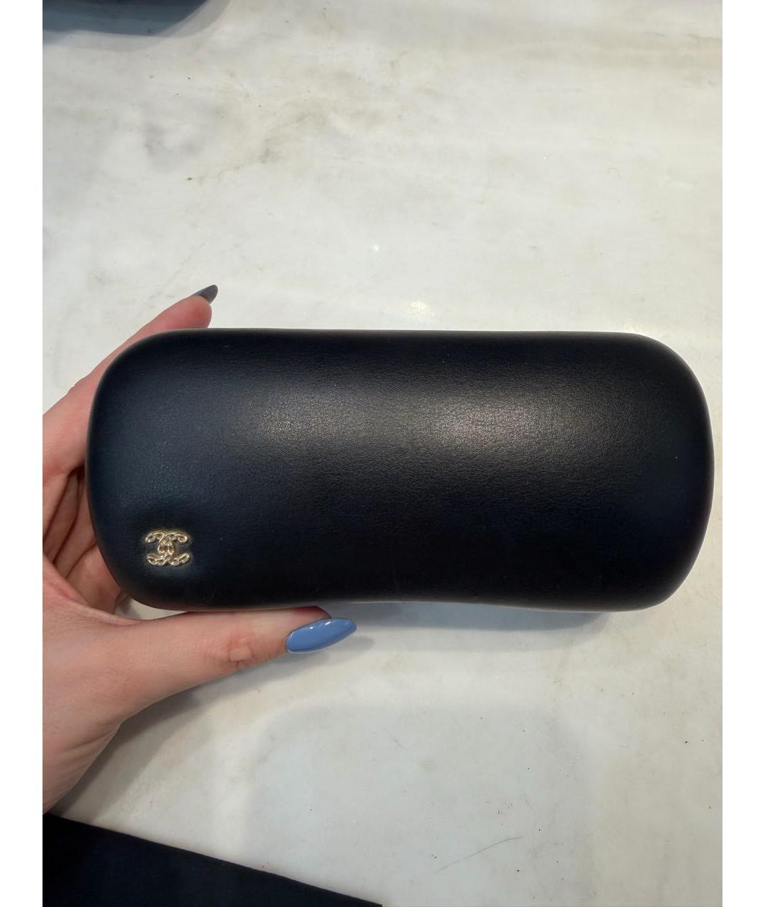 CHANEL Коричневые пластиковые солнцезащитные очки, фото 4