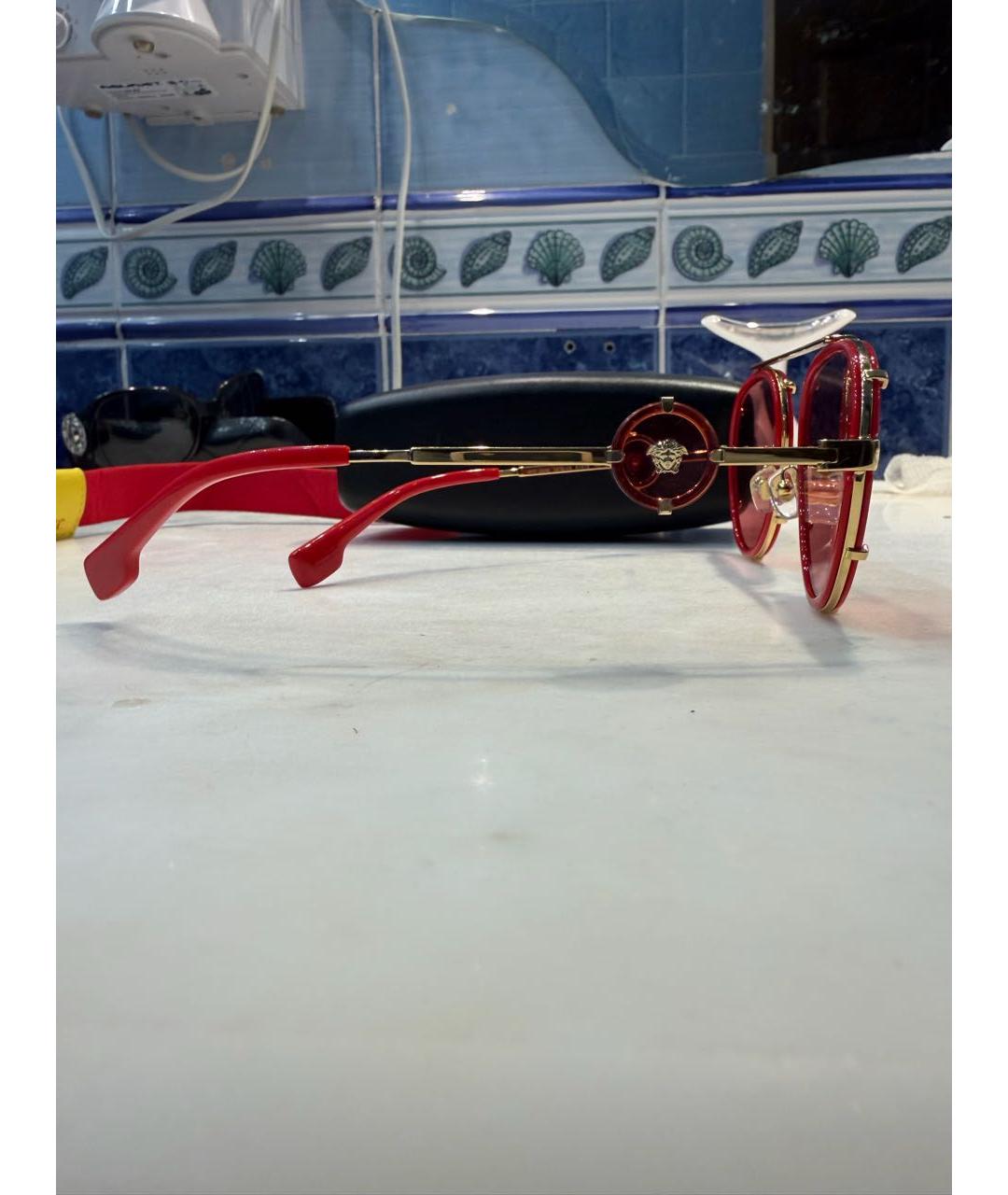 VERSACE Красные пластиковые солнцезащитные очки, фото 2