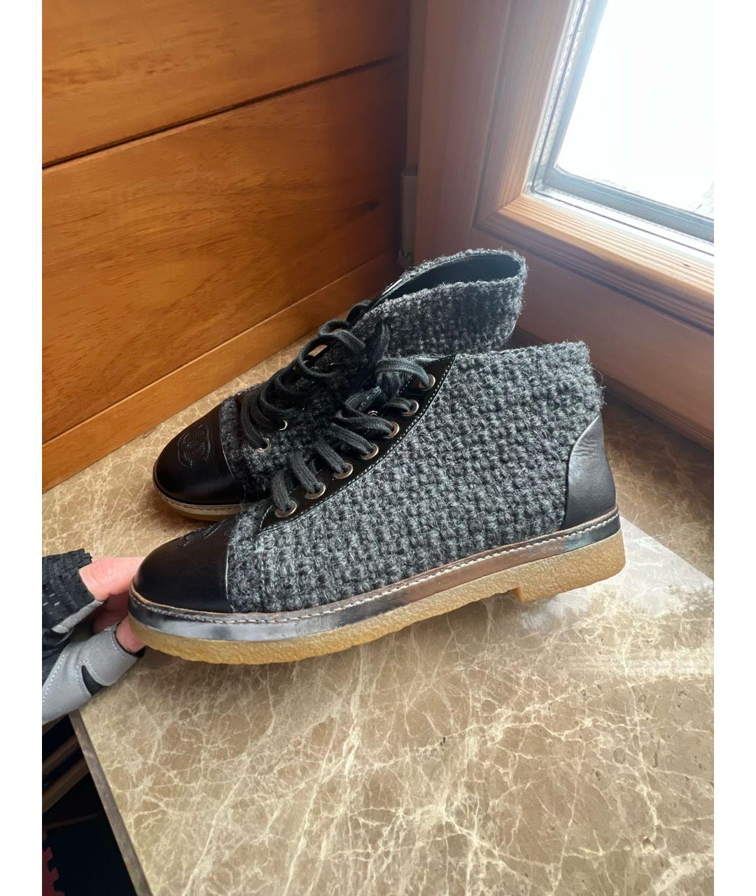 CHANEL Серые текстильные ботинки, фото 5