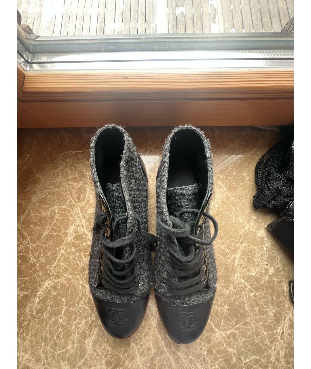 CHANEL Серые текстильные ботинки, фото 3