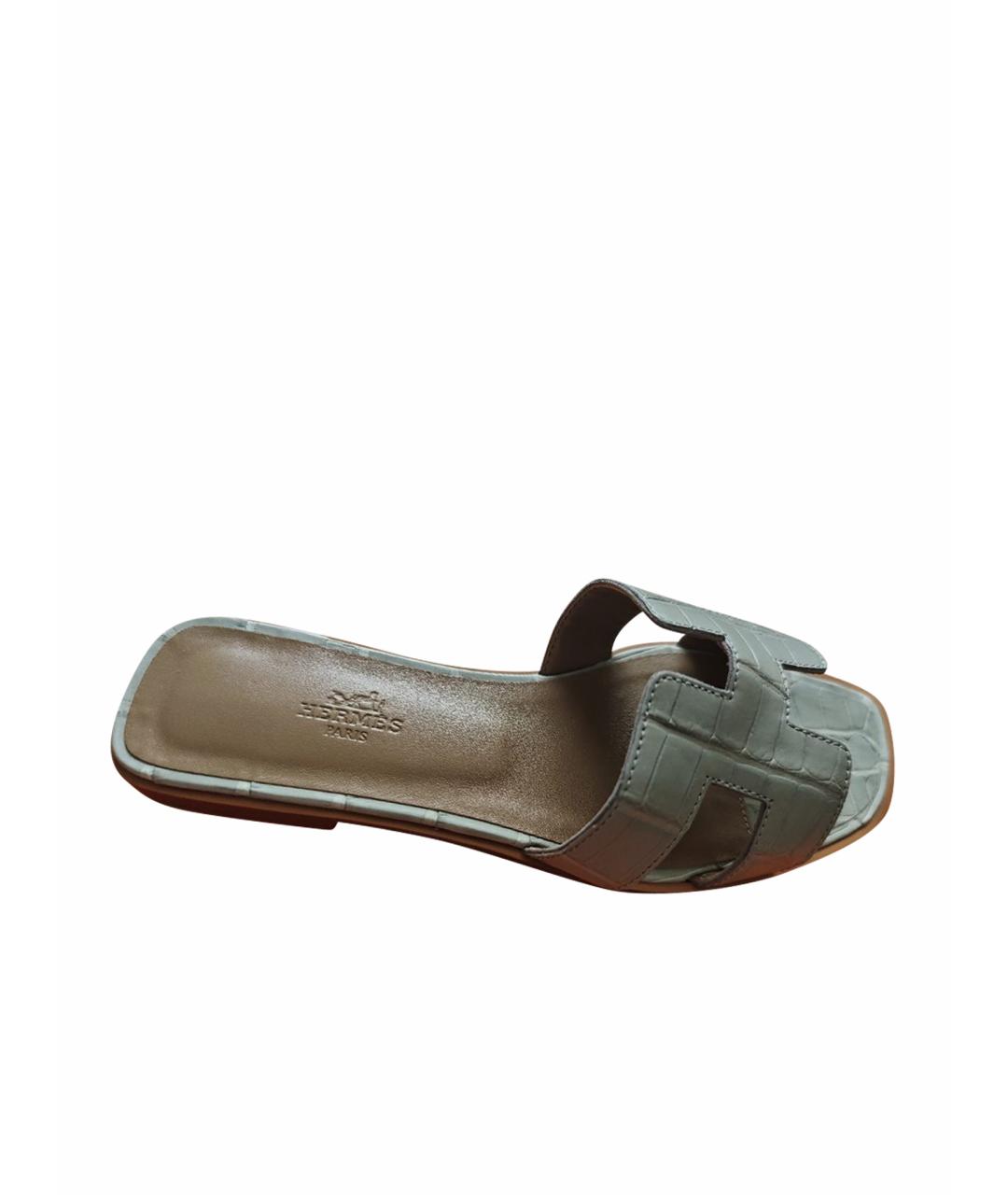 HERMES Серые шлепанцы из экзотической кожи, фото 1