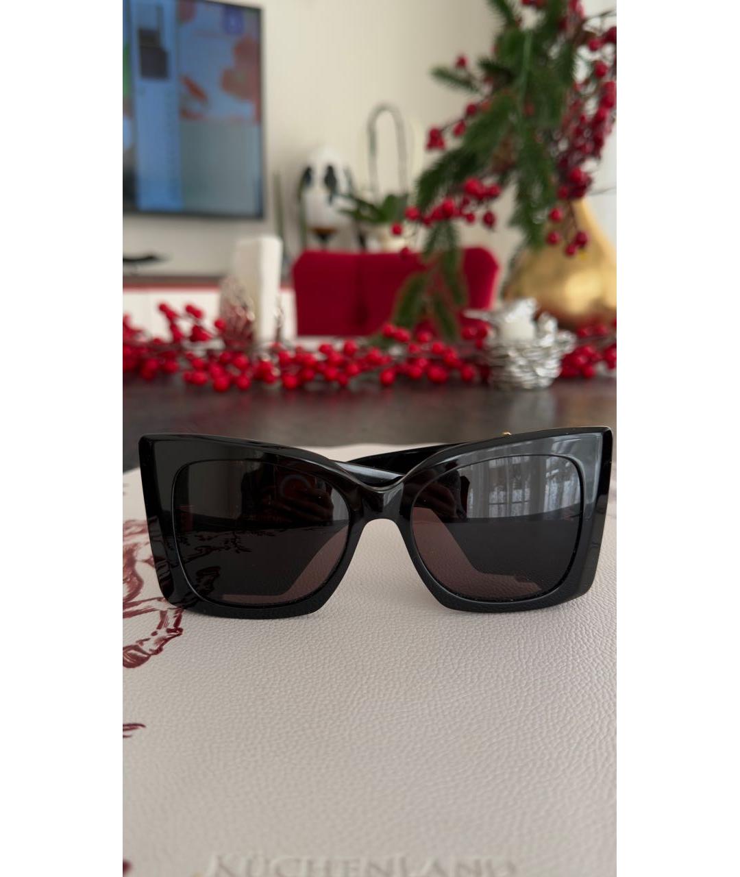 YVES SAINT LAURENT BEAUTY Черные пластиковые солнцезащитные очки, фото 8