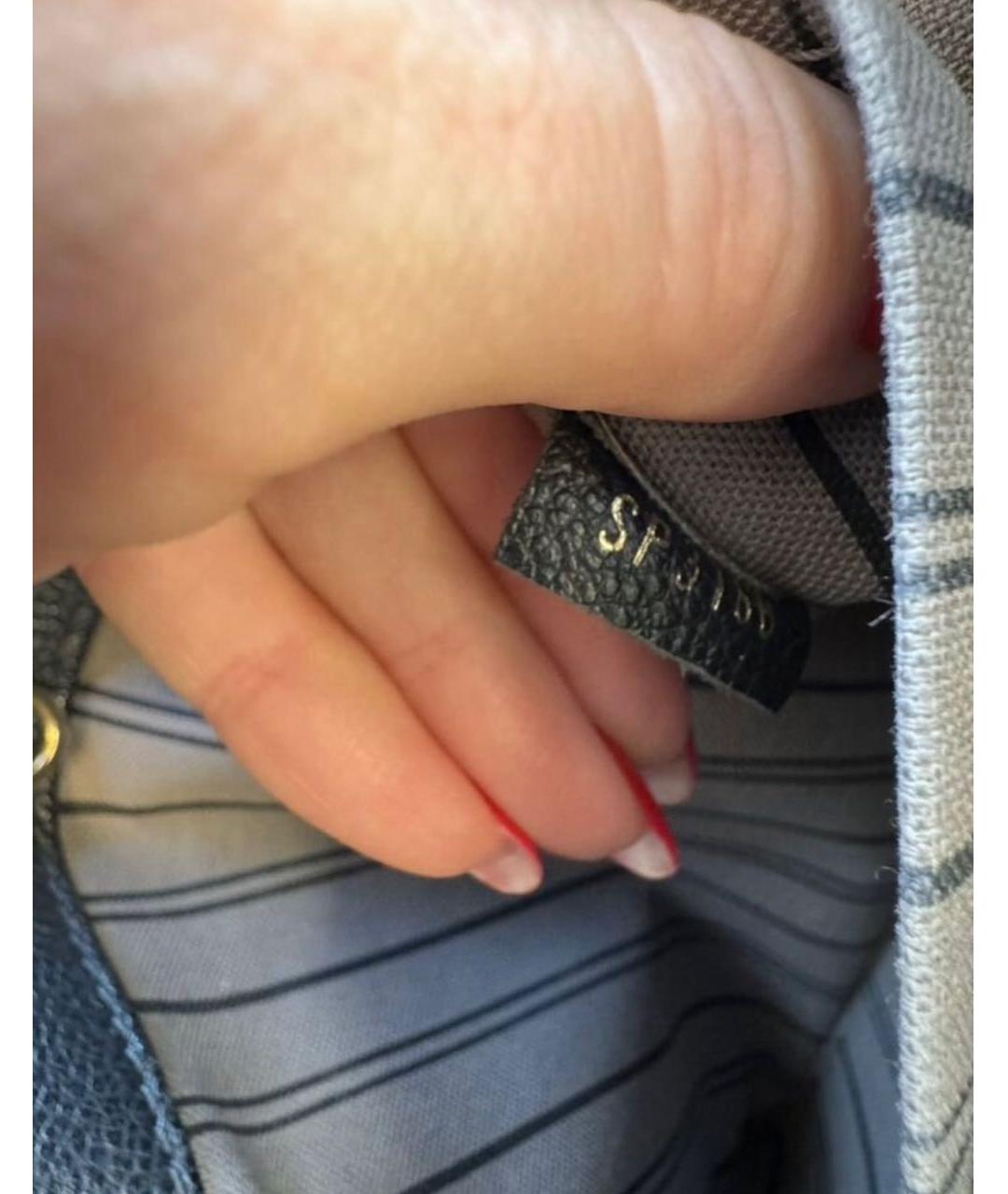 LOUIS VUITTON Черная кожаная сумка с короткими ручками, фото 4