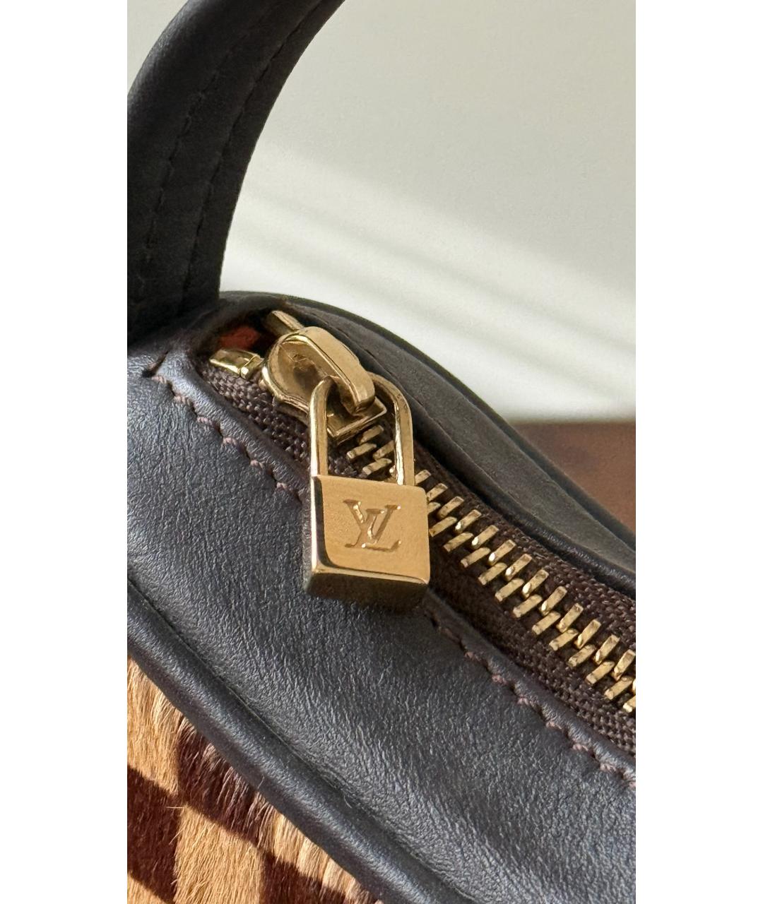 LOUIS VUITTON Коричневая сумка с короткими ручками, фото 5