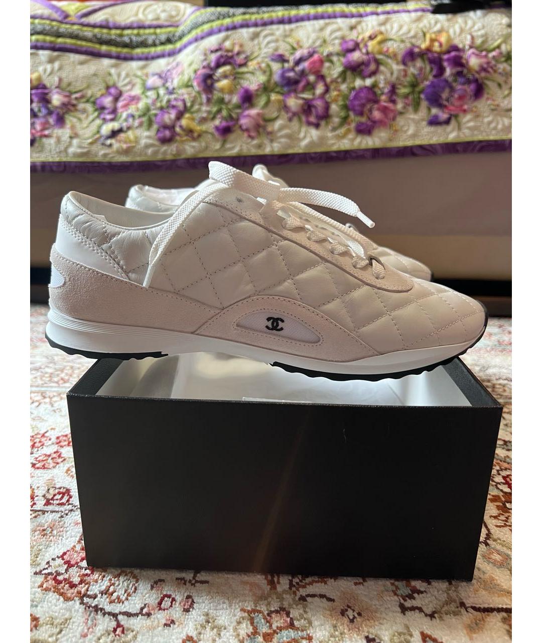 CHANEL Белые кожаные кроссовки, фото 7
