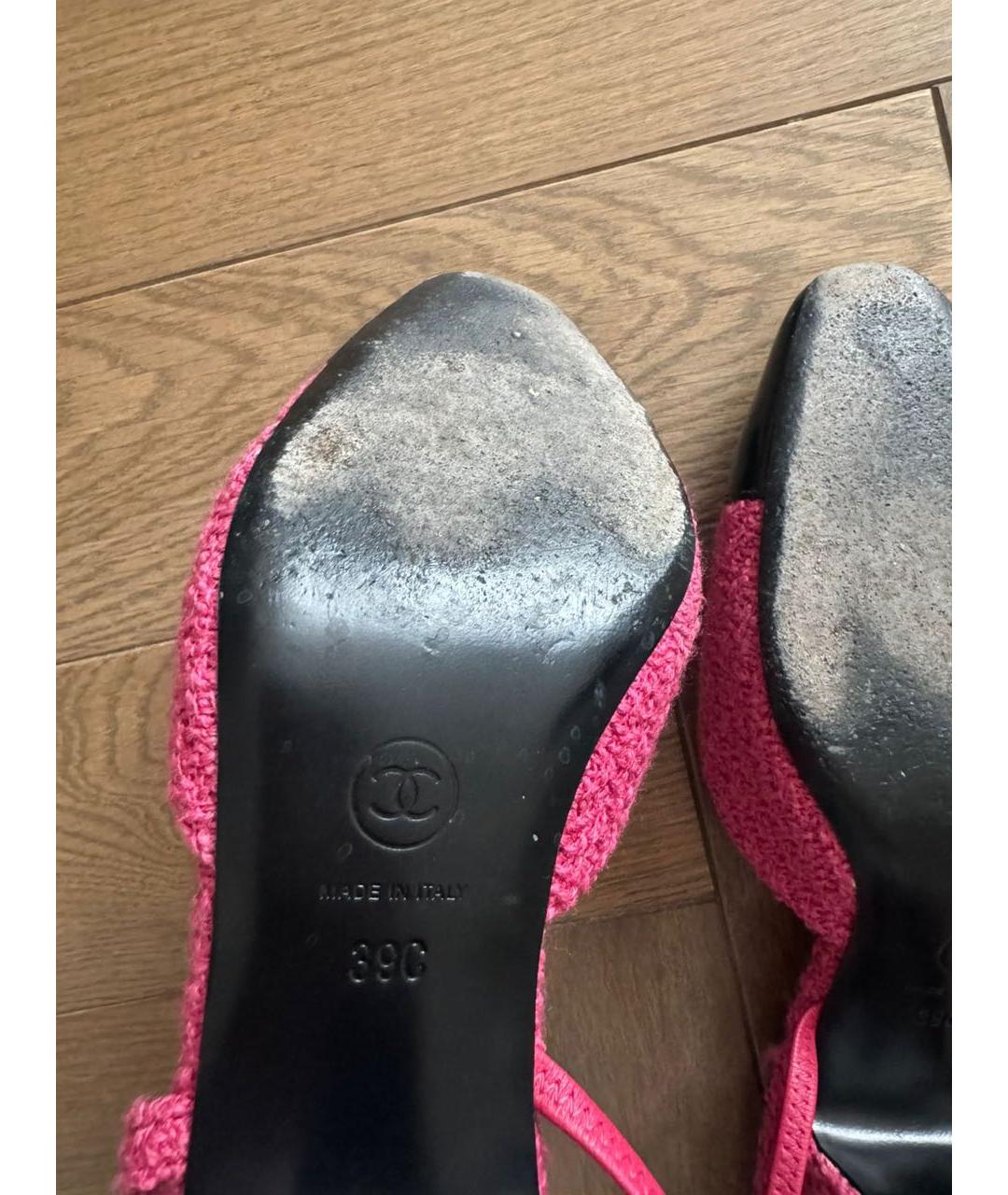 CHANEL Розовые босоножки из лакированной кожи, фото 4