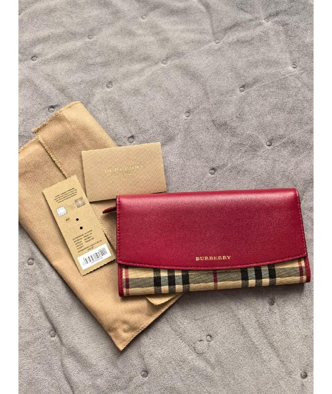 BURBERRY Красный кожаный кошелек, фото 4