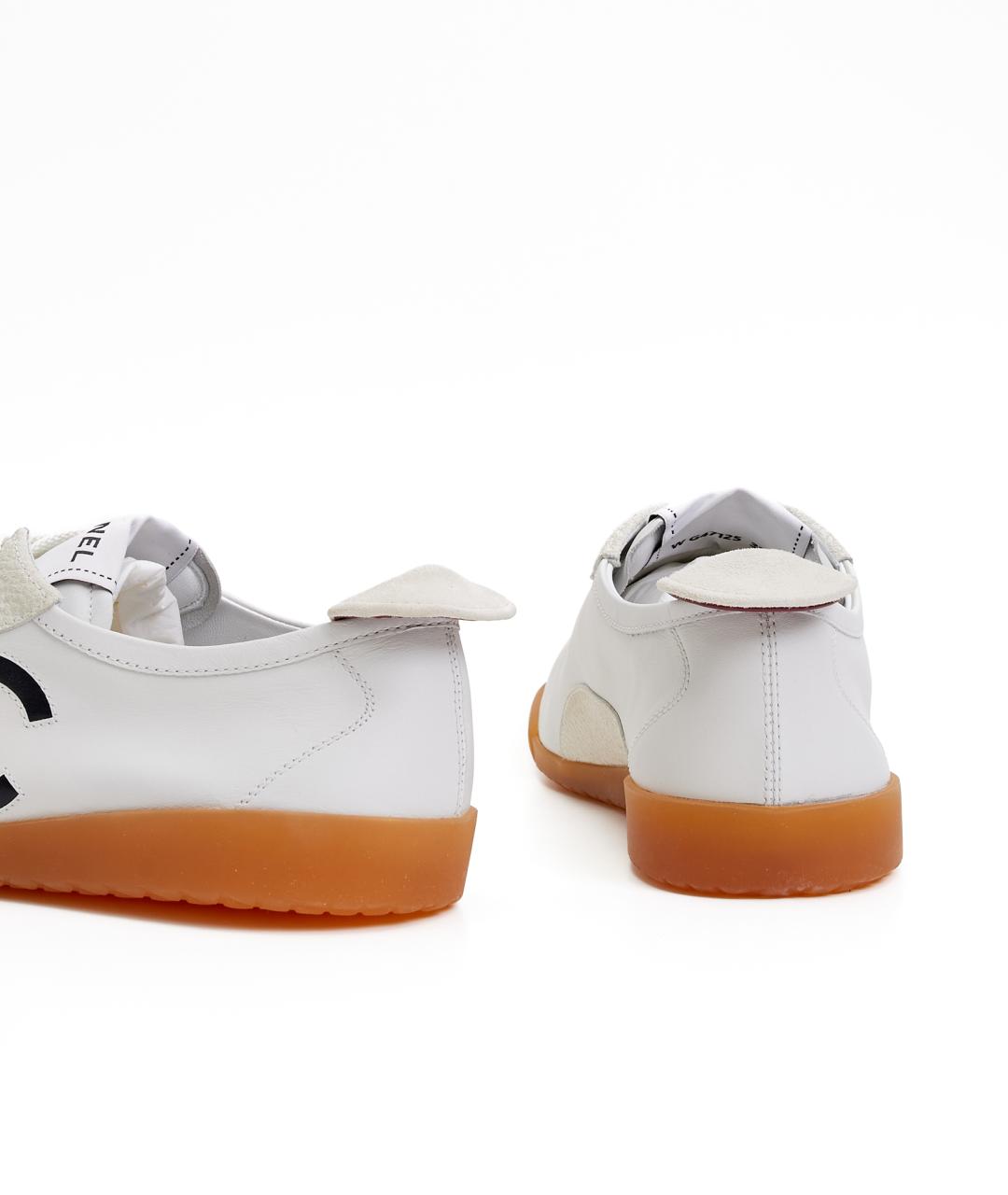 CHANEL Белые кожаные кеды, фото 3