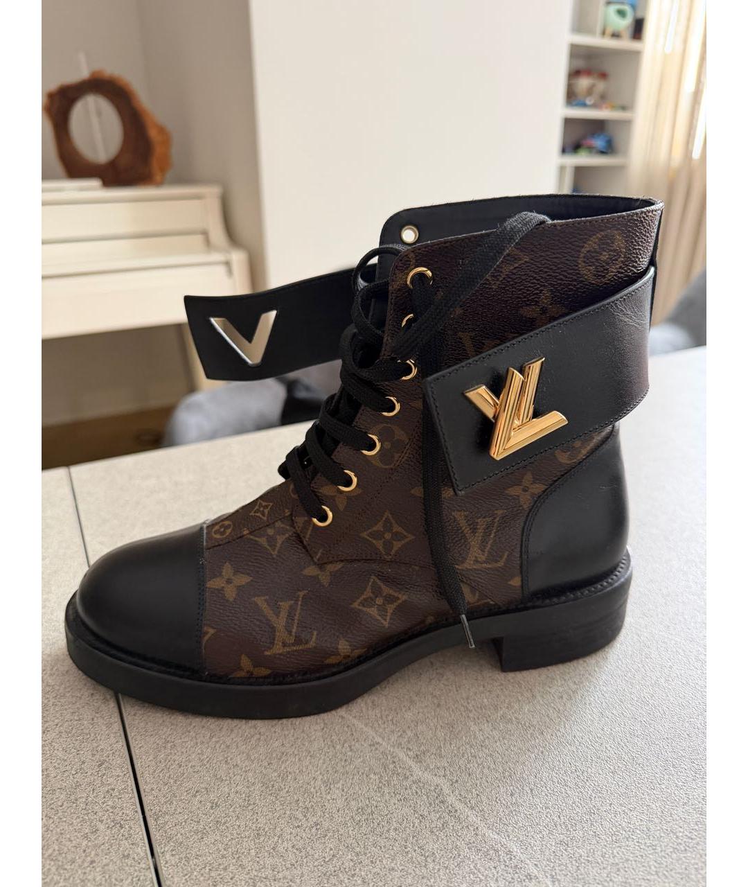 LOUIS VUITTON Коричневые кожаные ботинки, фото 7