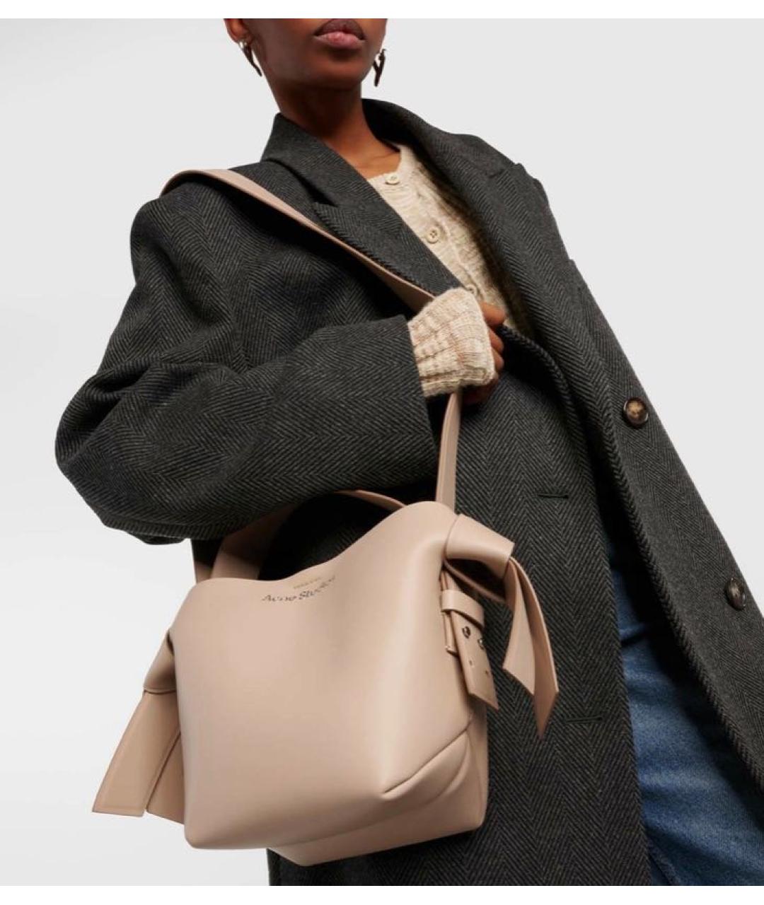 ACNE STUDIOS Бежевая кожаная сумка через плечо, фото 6