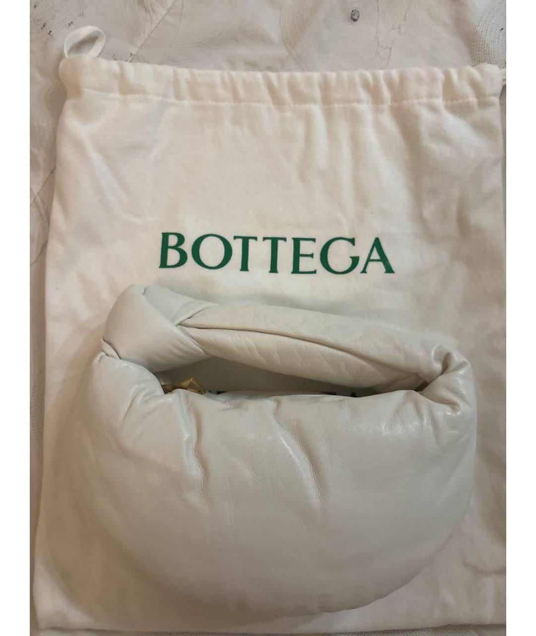 BOTTEGA VENETA Белая кожаная сумка с короткими ручками, фото 4