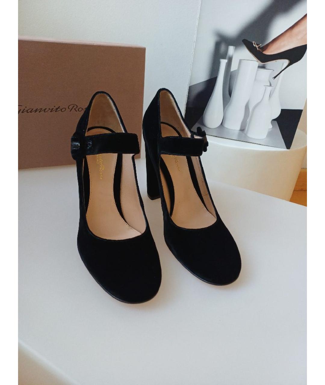 GIANVITO ROSSI Черные бархатные туфли, фото 6