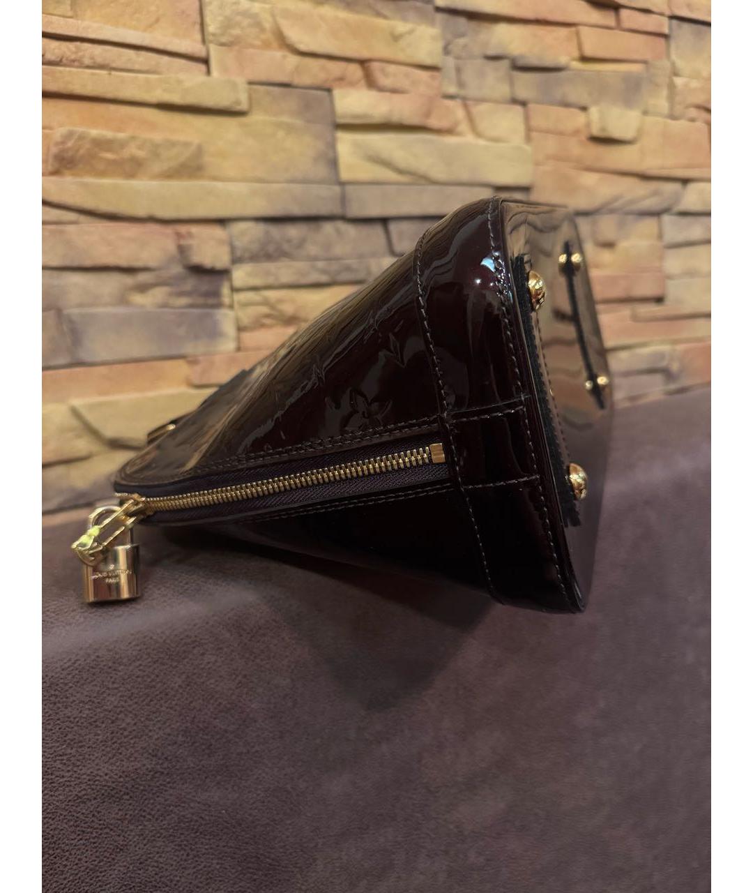 LOUIS VUITTON Бордовая сумка с короткими ручками из лакированной кожи, фото 4