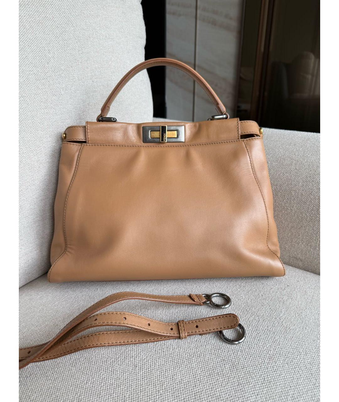 FENDI Коричневая кожаная сумка с короткими ручками, фото 2