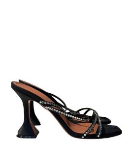 Amina Muaddi Мюли