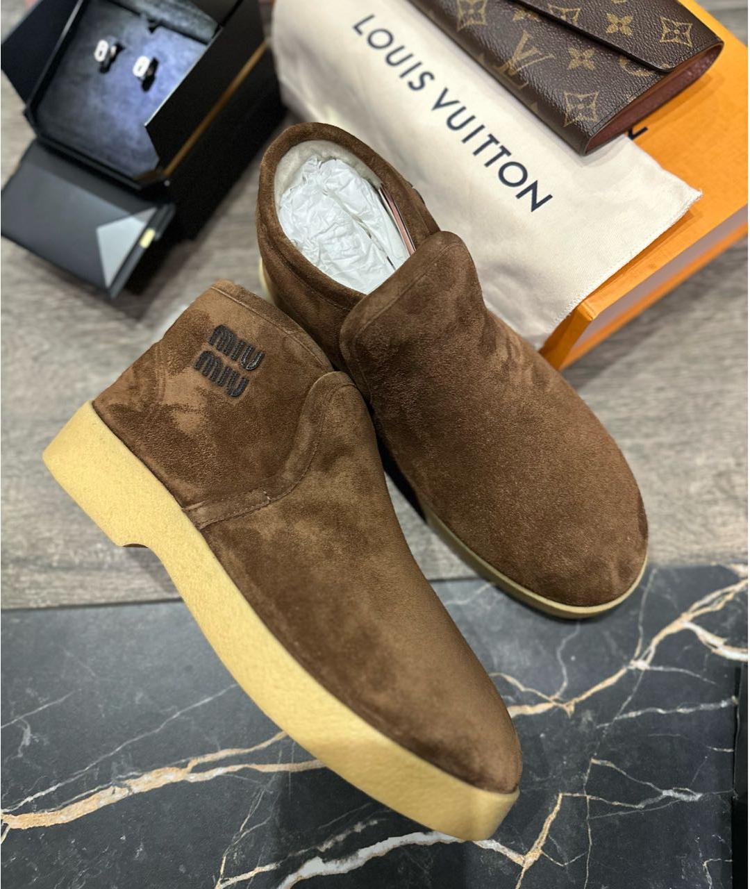 MIU MIU Коричневые замшевые ботинки, фото 5