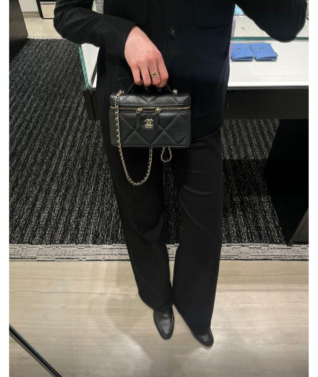 CHANEL Черная кожаная сумка через плечо, фото 2