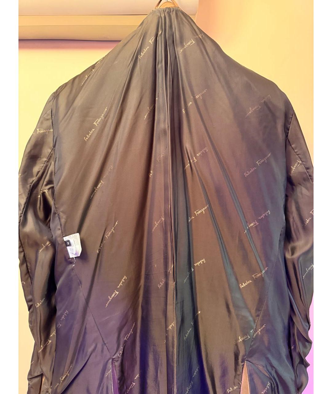 FERRAGAMO Бежевый замшевый пиджак, фото 3