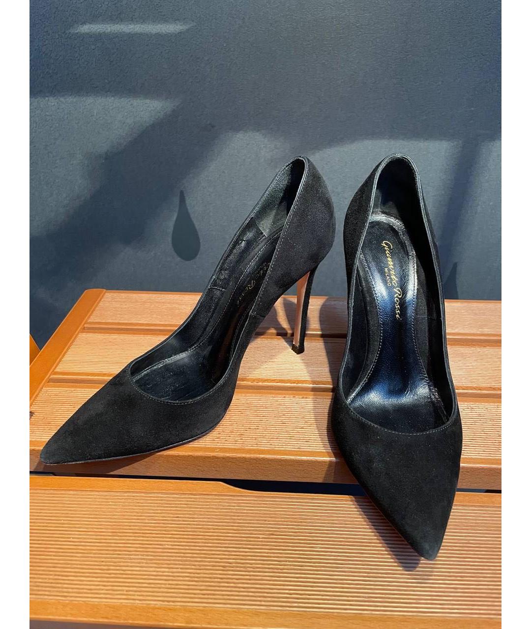 GIANVITO ROSSI Черные замшевые туфли, фото 3