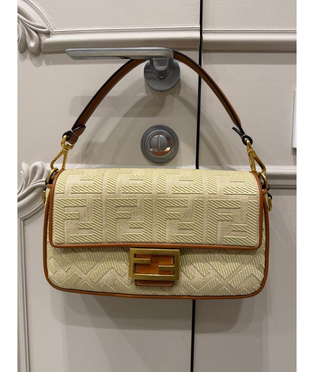 FENDI Бежевая пелетеная сумка с короткими ручками, фото 9
