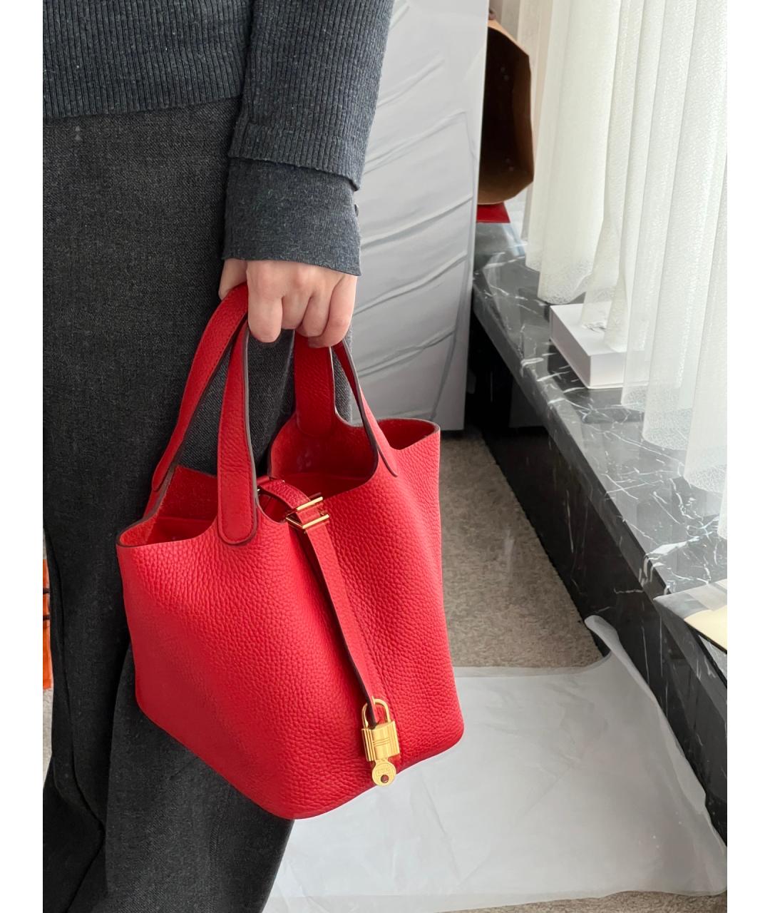 HERMES Красная кожаная сумка с короткими ручками, фото 6