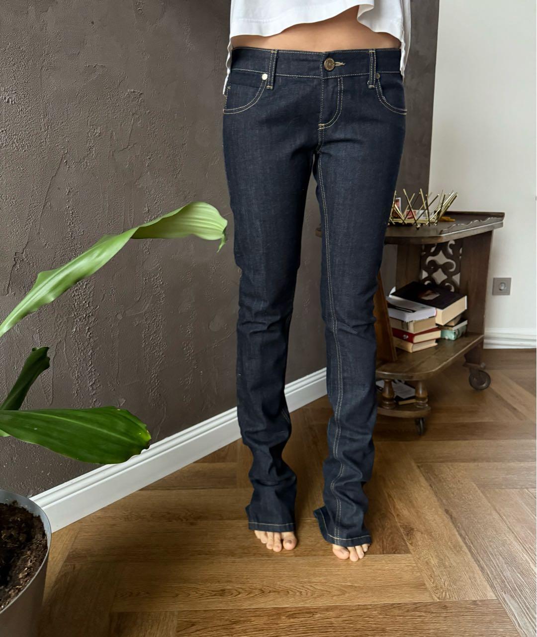 ELISABETTA FRANCHI Темно-синие хлопко-эластановые прямые джинсы, фото 5