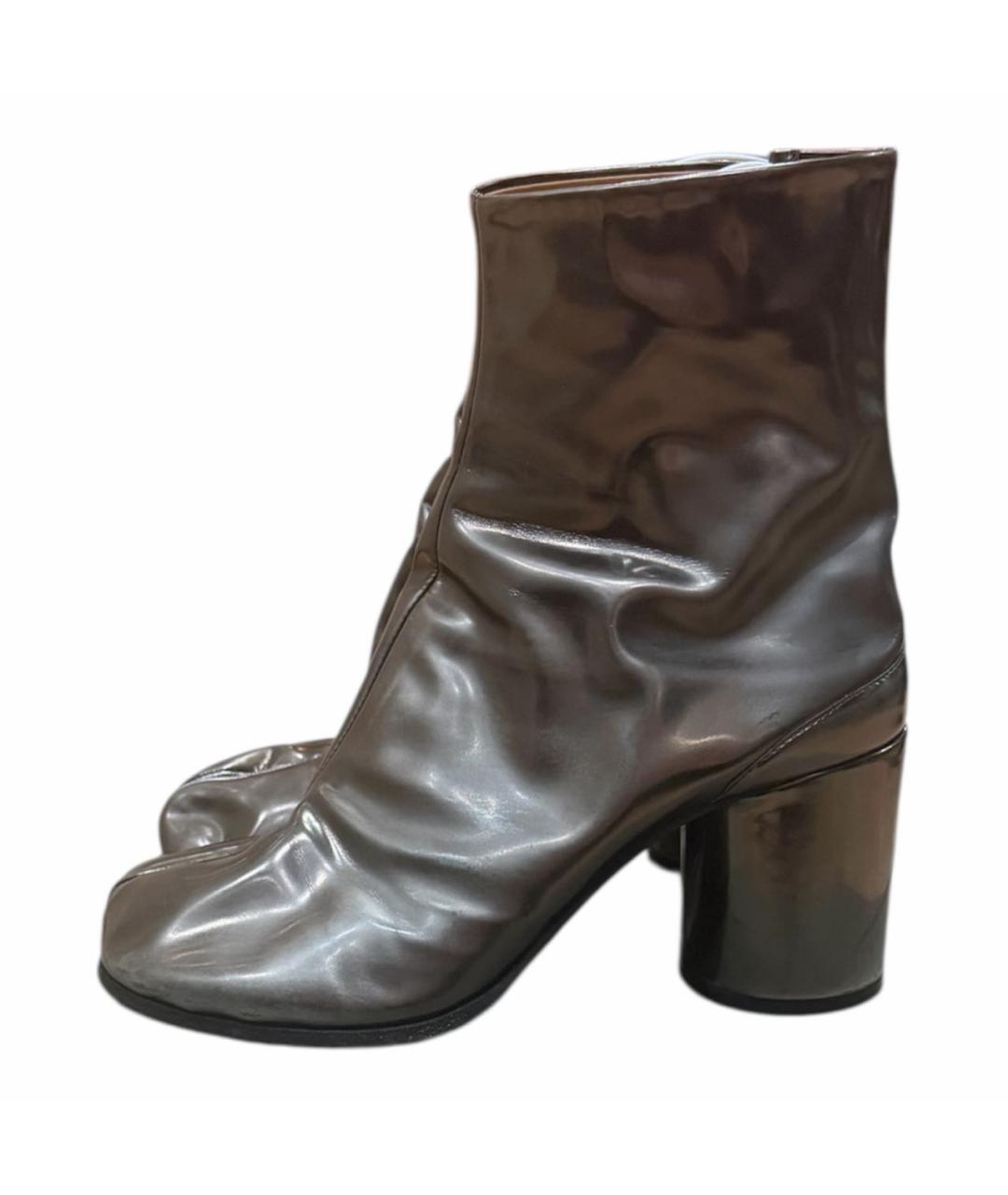 MAISON MARGIELA Бежевые ботинки из лакированной кожи, фото 9