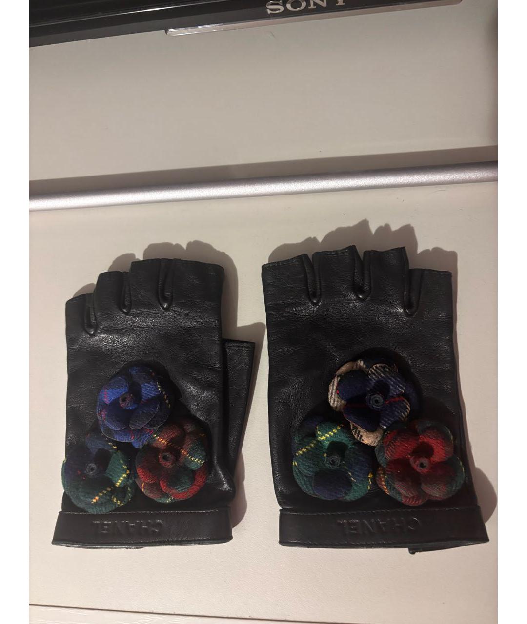 CHANEL Черные кожаные митенки, фото 6